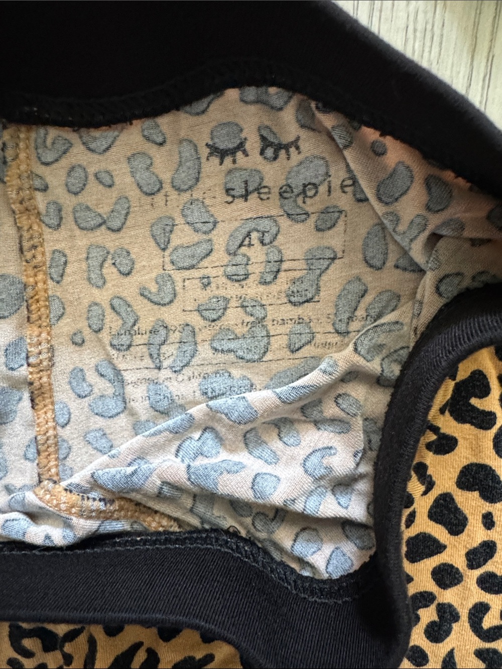Little Sleepies- 4T Leopard Print Kids Pajama Set. Gently Used Condition. - Picture 3 of 4